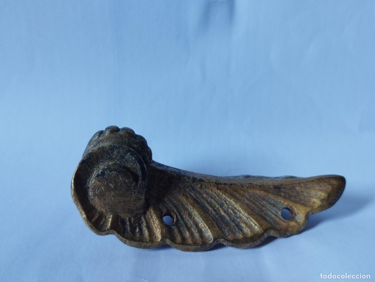 Antig&uuml;edades: Aplique de bronce para mueble imperio - Foto 1