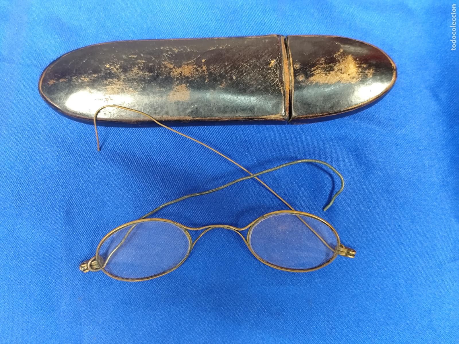 Antig&uuml;edades: ANTIGUAS GAFAS CON SU FUNDA DE PIEL - Foto 1