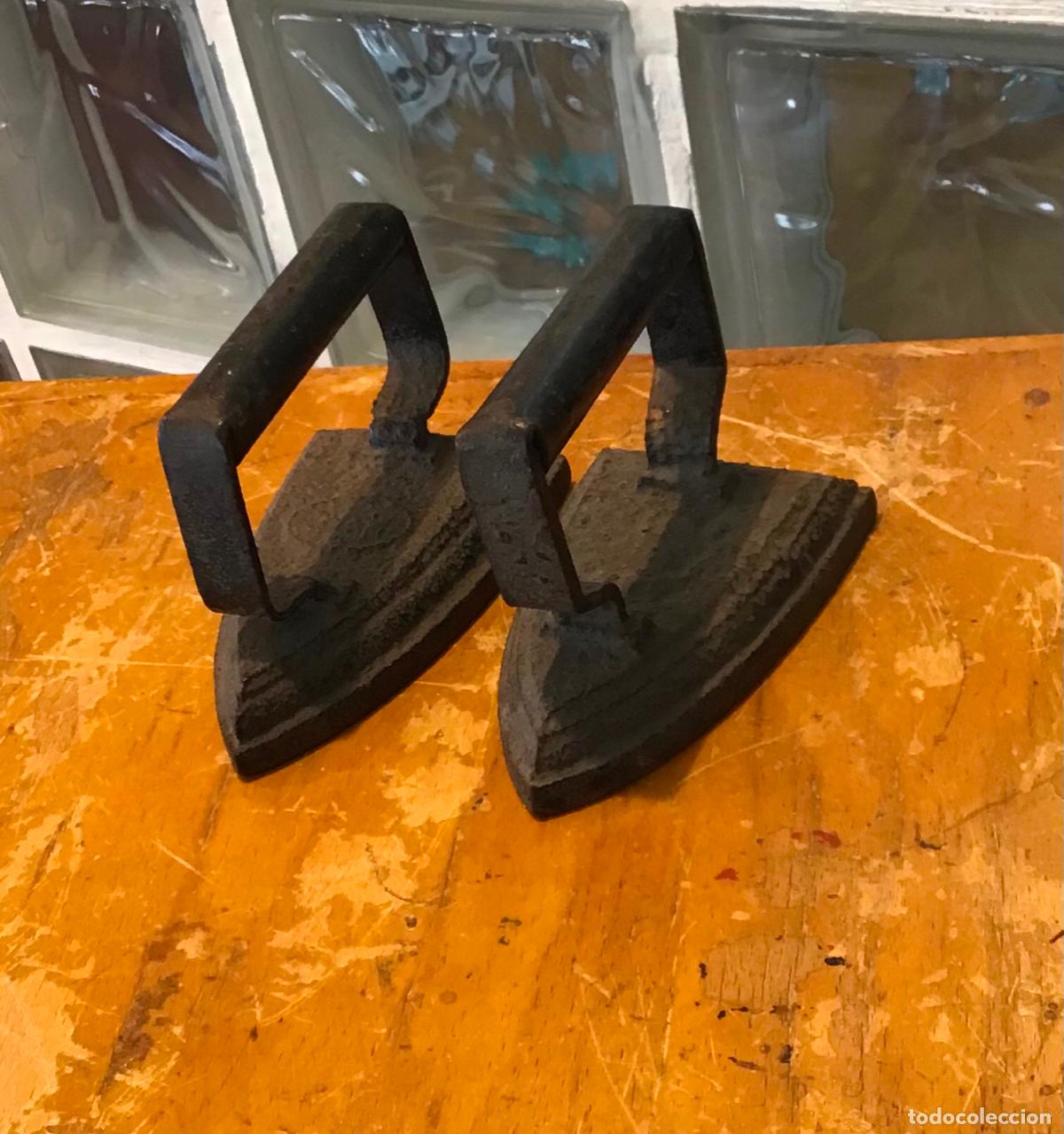 Antig&uuml;edades: ANTIGUAS PLANCHAS DE HIERRO - Foto 1
