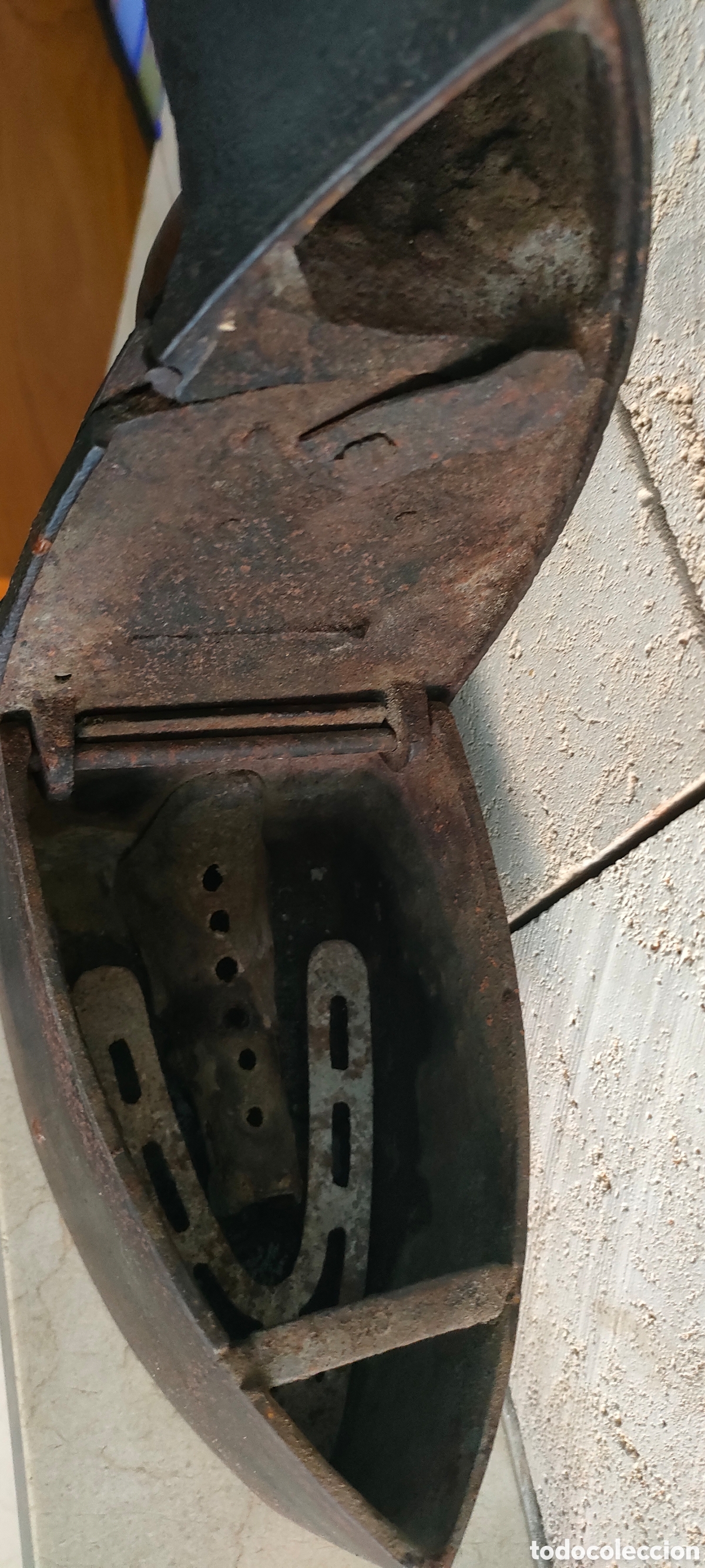 Antig&uuml;edades: Plancha de hierro antigua - Foto 6