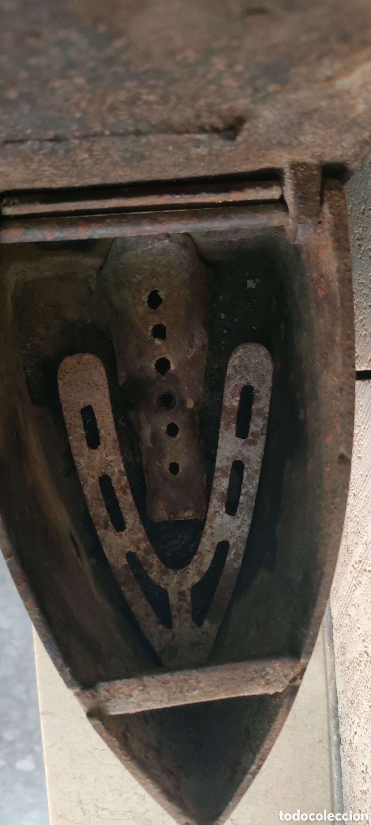 Antig&uuml;edades: Plancha de hierro antigua - Foto 7