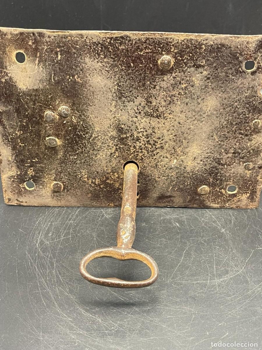 Antig&uuml;edades: CERRADURA CON LLAVE ORIGINAL - Foto 9