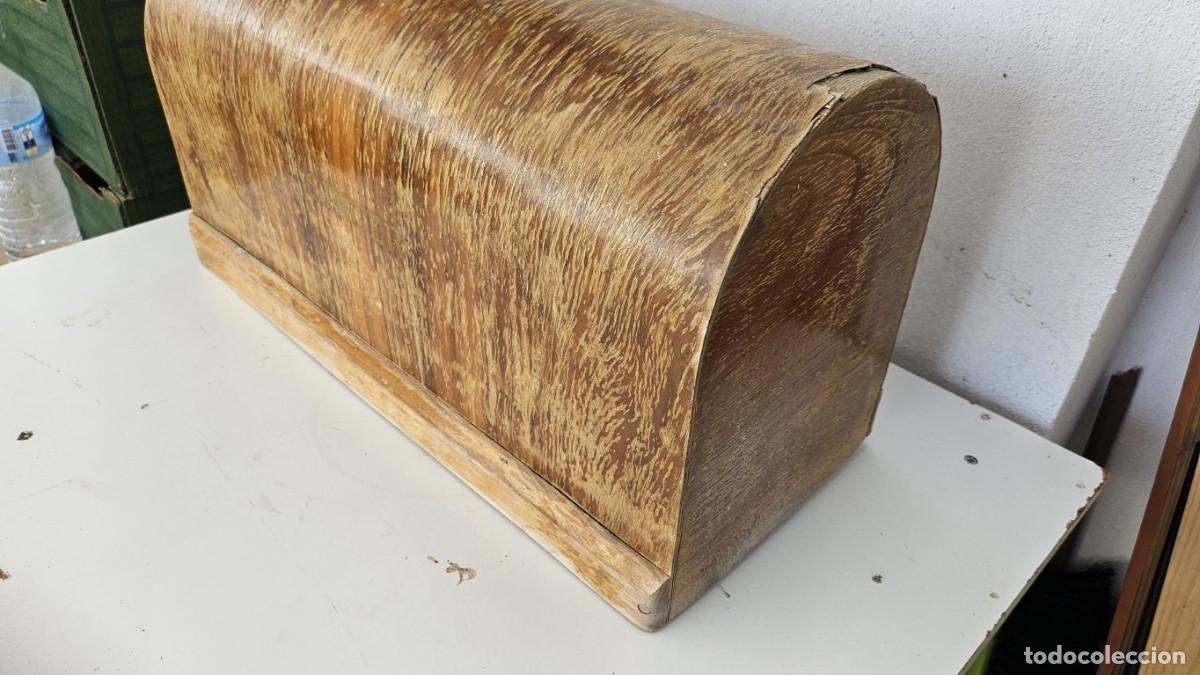 Antig&uuml;edades: tapa de maquina de coser simger - Foto 3