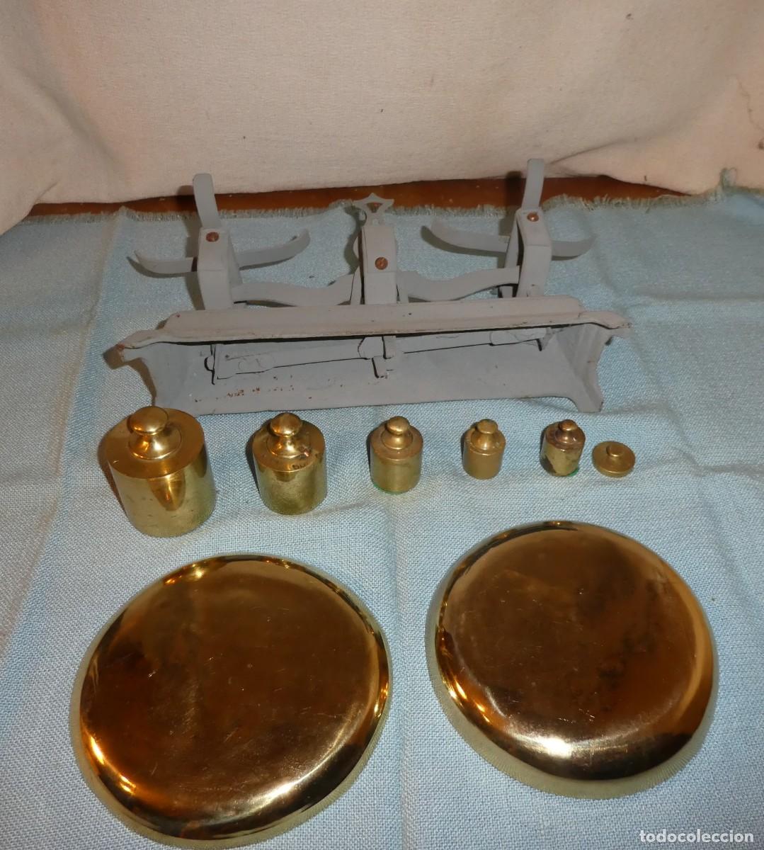Antig&uuml;edades: BALANZA DE DOS PLATOS - Foto 3