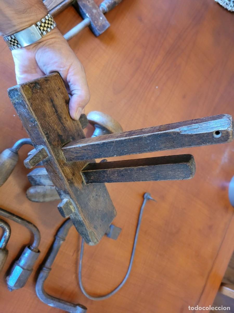 Antig&uuml;edades: HERRAMIENTAS CARPINTERO 3 TALADROS, SARGENTO, SIERRA.... - Foto 9