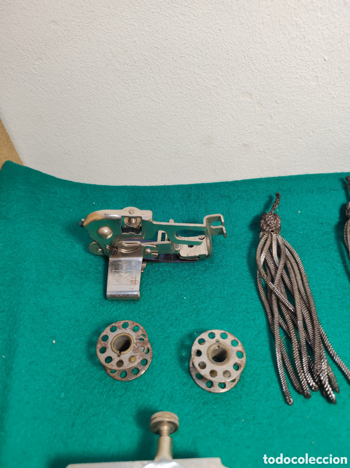 Antig&uuml;edades: 14 Accesorios SINGER 15 K C B - Foto 9