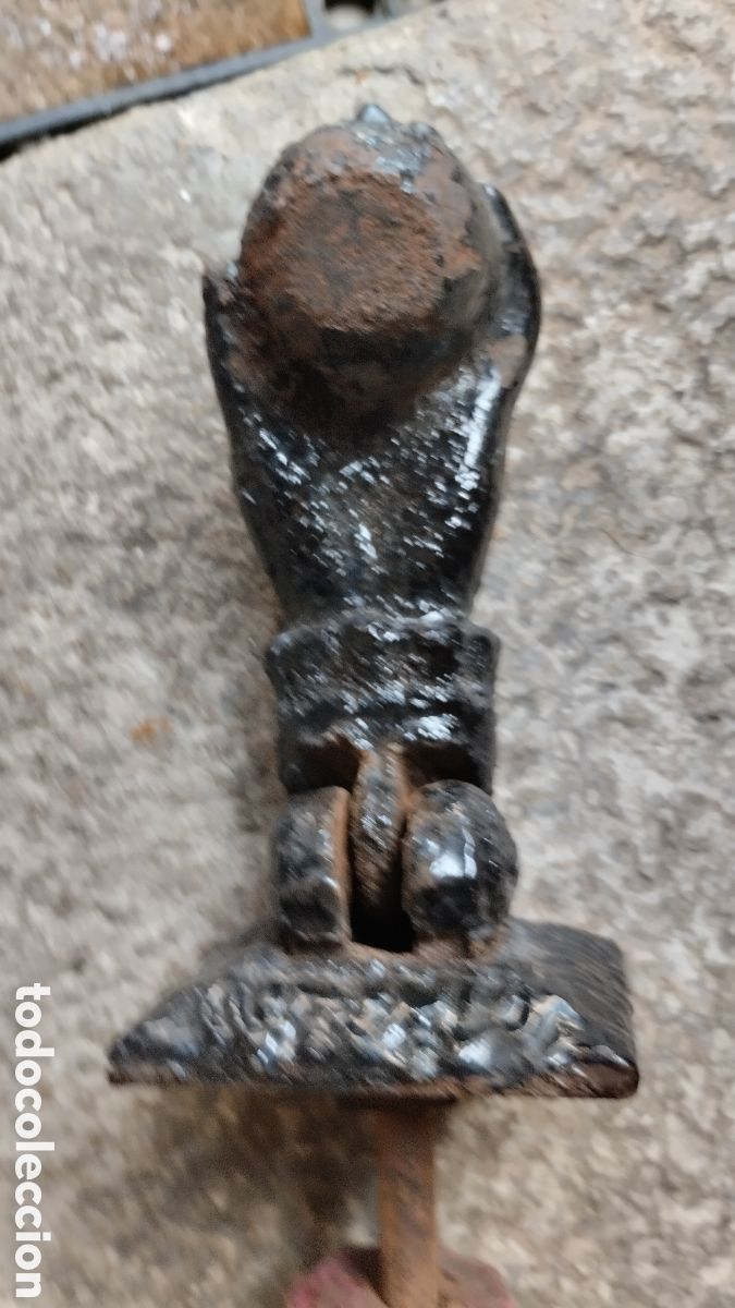 Antig&uuml;edades: ANTIGUA ALDABA MANO DE FATIMA DE FORJA - Foto 6