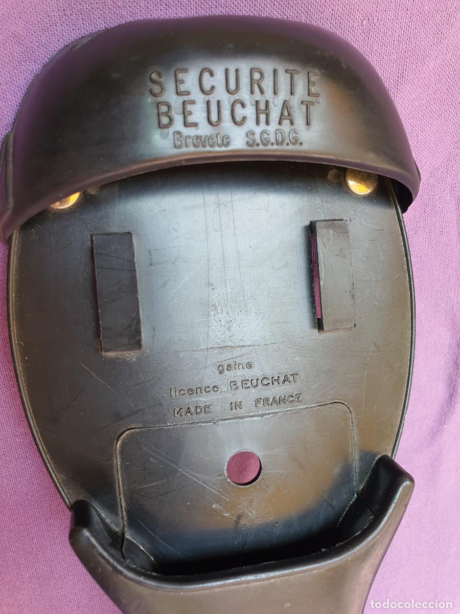Antig&uuml;edades: Pu&ntilde;al de buzo Beuchat, a&ntilde;os 60. - Foto 4