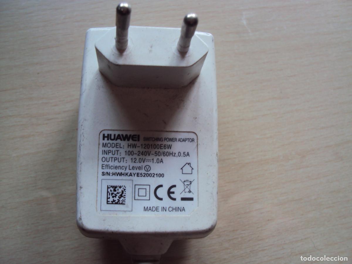 Tel&eacute;fonos: cargador de 220 v 12 - Foto 1