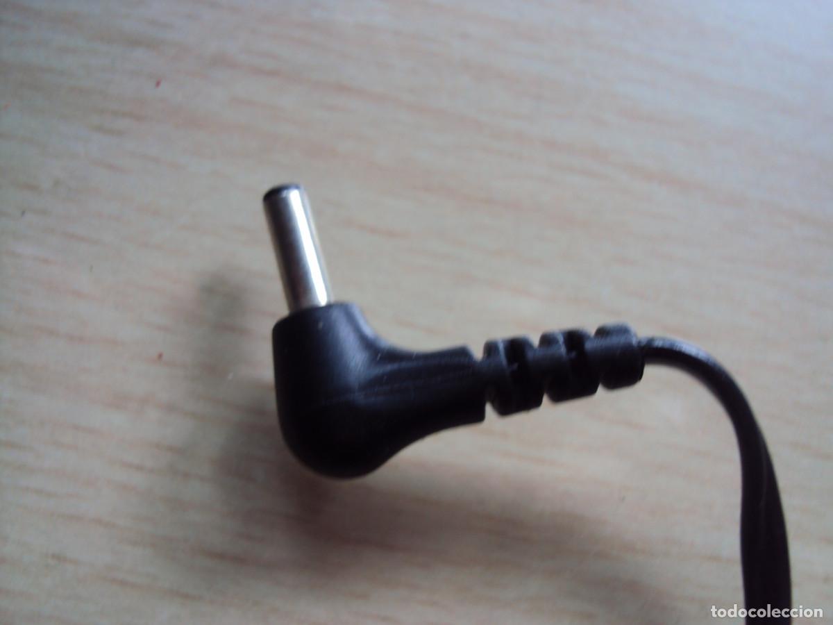 Tel&eacute;fonos: cargador de 220 v 13 - Foto 3