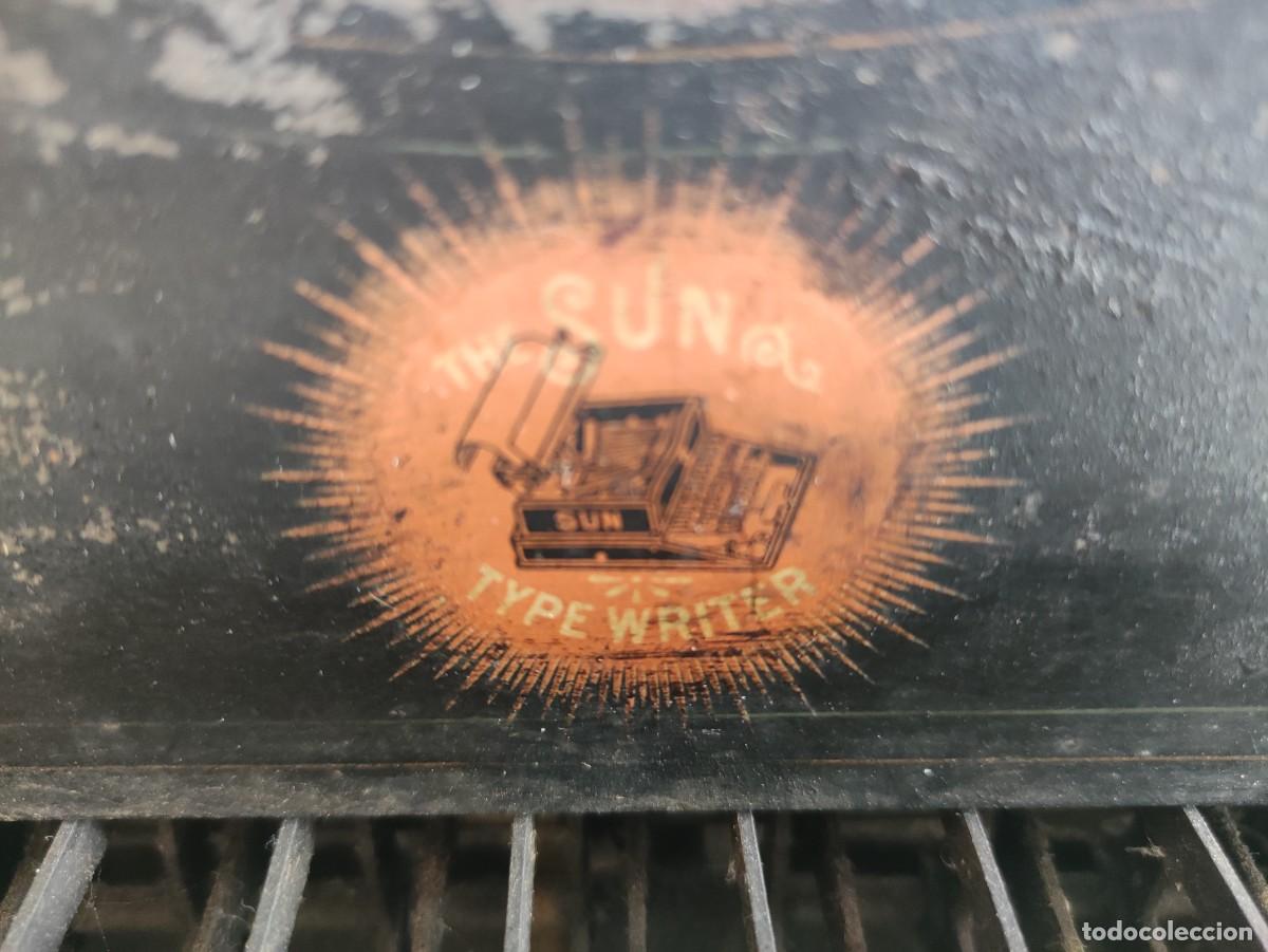 Antig&uuml;edades: M&aacute;quina de escribir The Sun - Foto 4