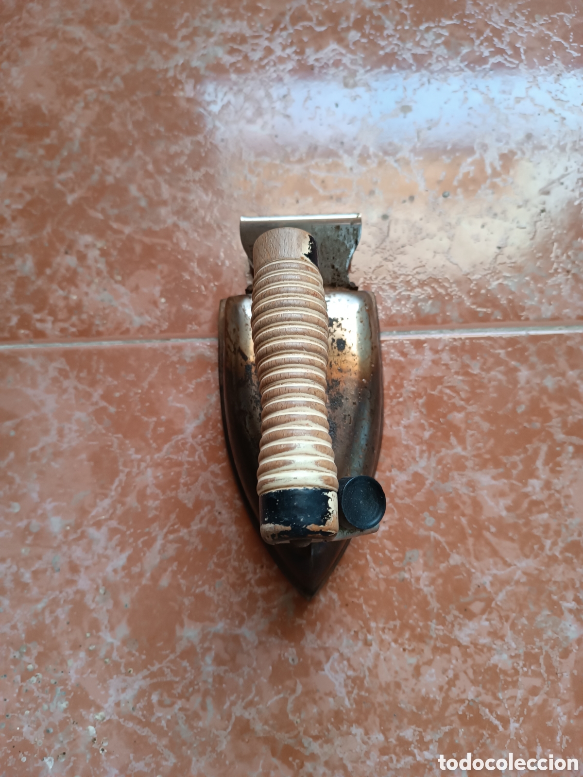 Antig&uuml;edades: Plancha el&eacute;ctrica antigua - Foto 3