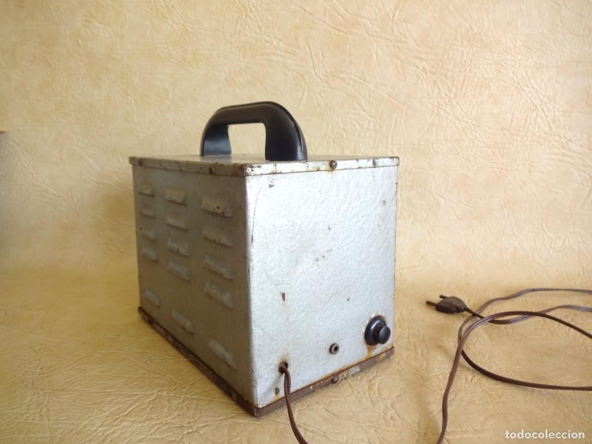 Antig&uuml;edades: antiguo convertidor stilus modelo 11155 110v. - Foto 6