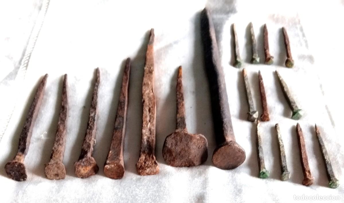 Antig&uuml;edades: 18 CLAVOS DE FORJA MUY ANTIGUOS - Foto 4