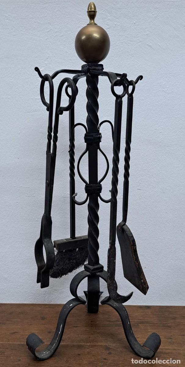 Antig&uuml;edades: Juego de chimenea, hierro forjado y remate en bronce - Foto 5
