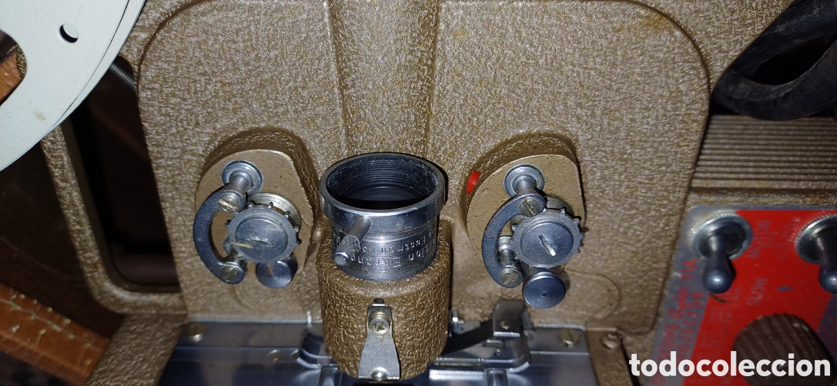 Antig&uuml;edades: Proyector de cine kodascope eight-71A - Foto 3