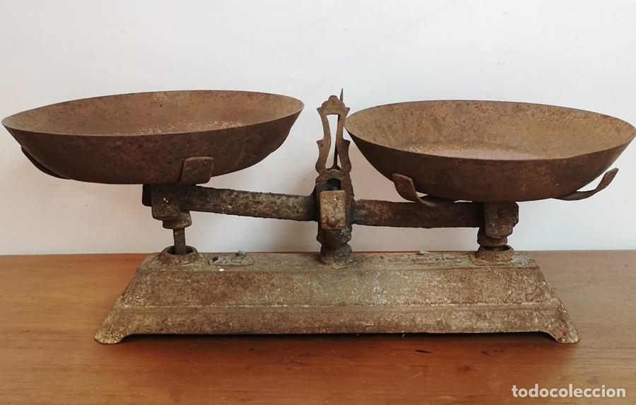 Antig&uuml;edades: Balanza Antigua de Dos Platos - Foto 8