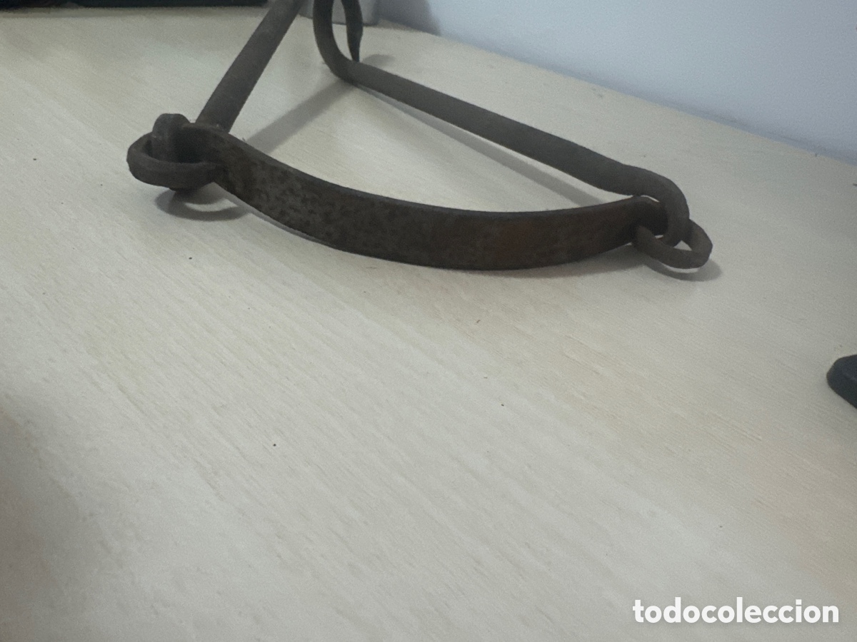 Antig&uuml;edades: Gancho de hierro forjado - Foto 5