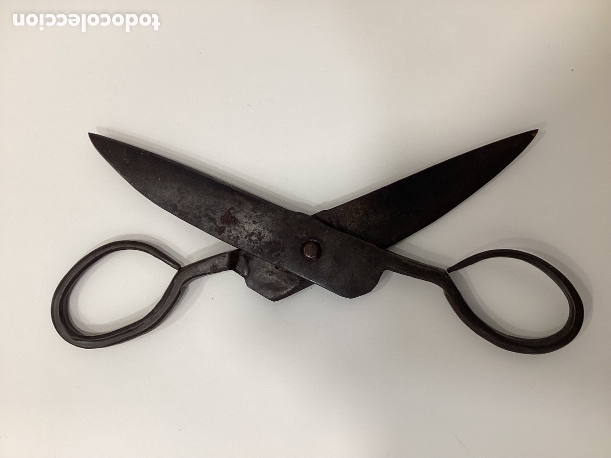 Antig&uuml;edades: Antiguas tijeras de hierro forjado - Foto 4