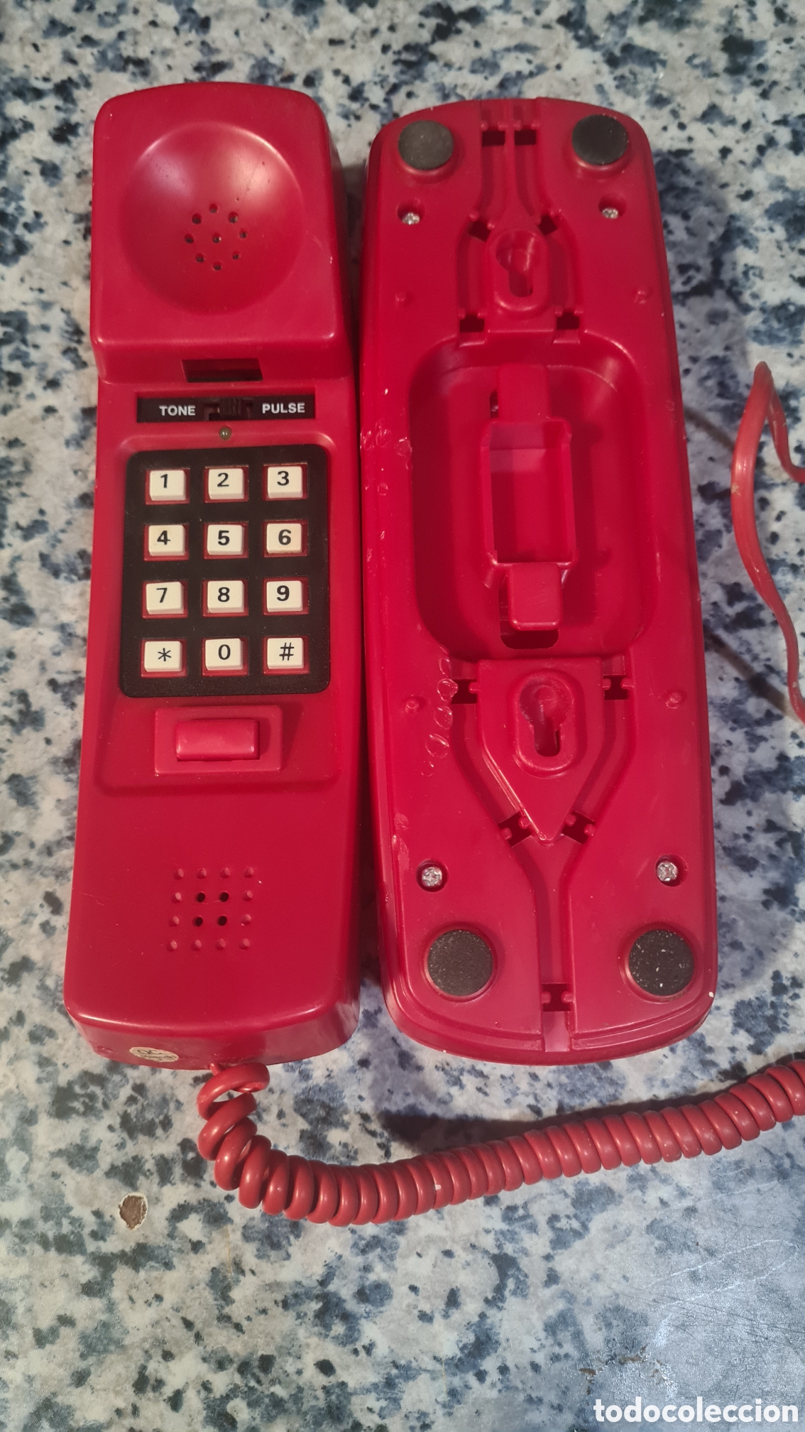 Tel&eacute;fonos: Antiguo tel&eacute;fono de teclas rojo. - Foto 5