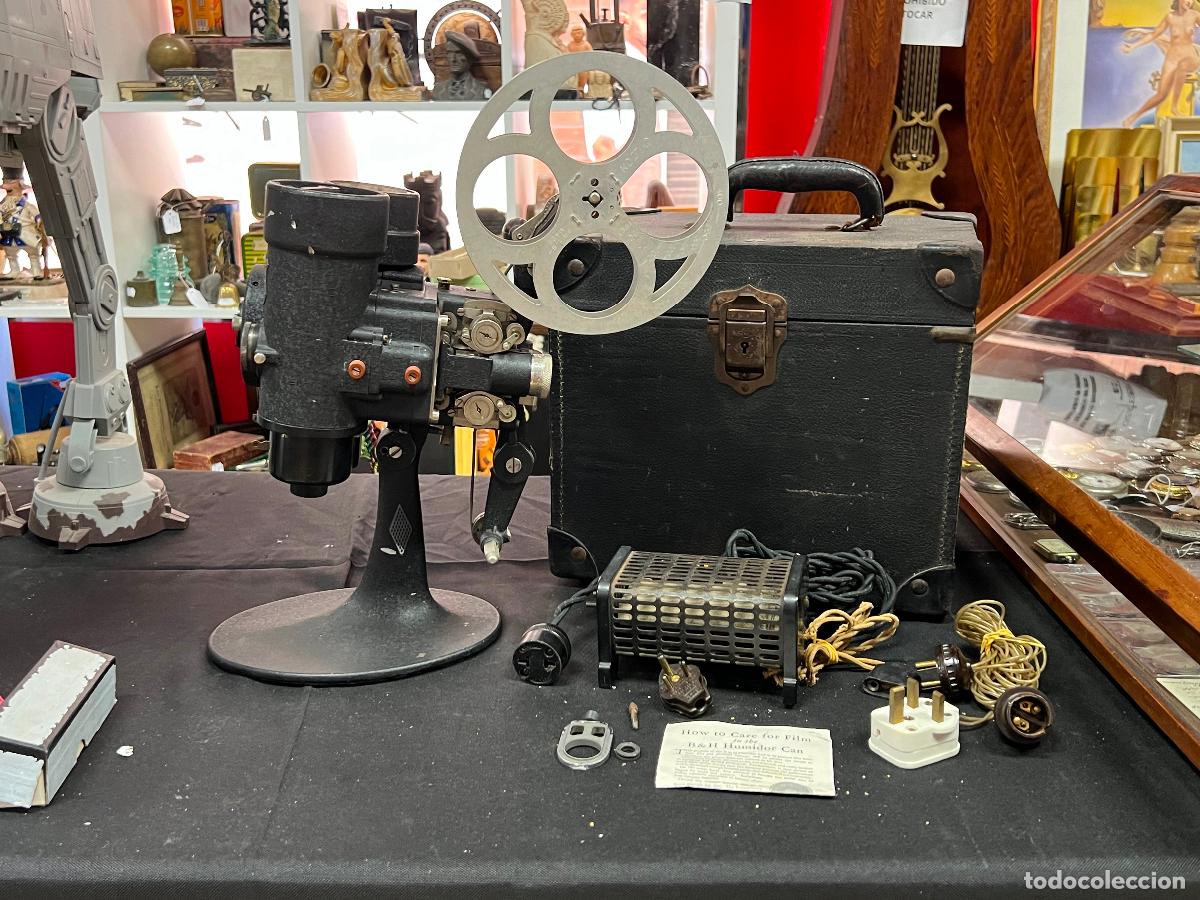 Antig&uuml;edades: PROYECTOR BELL AND HOWELL - Foto 1