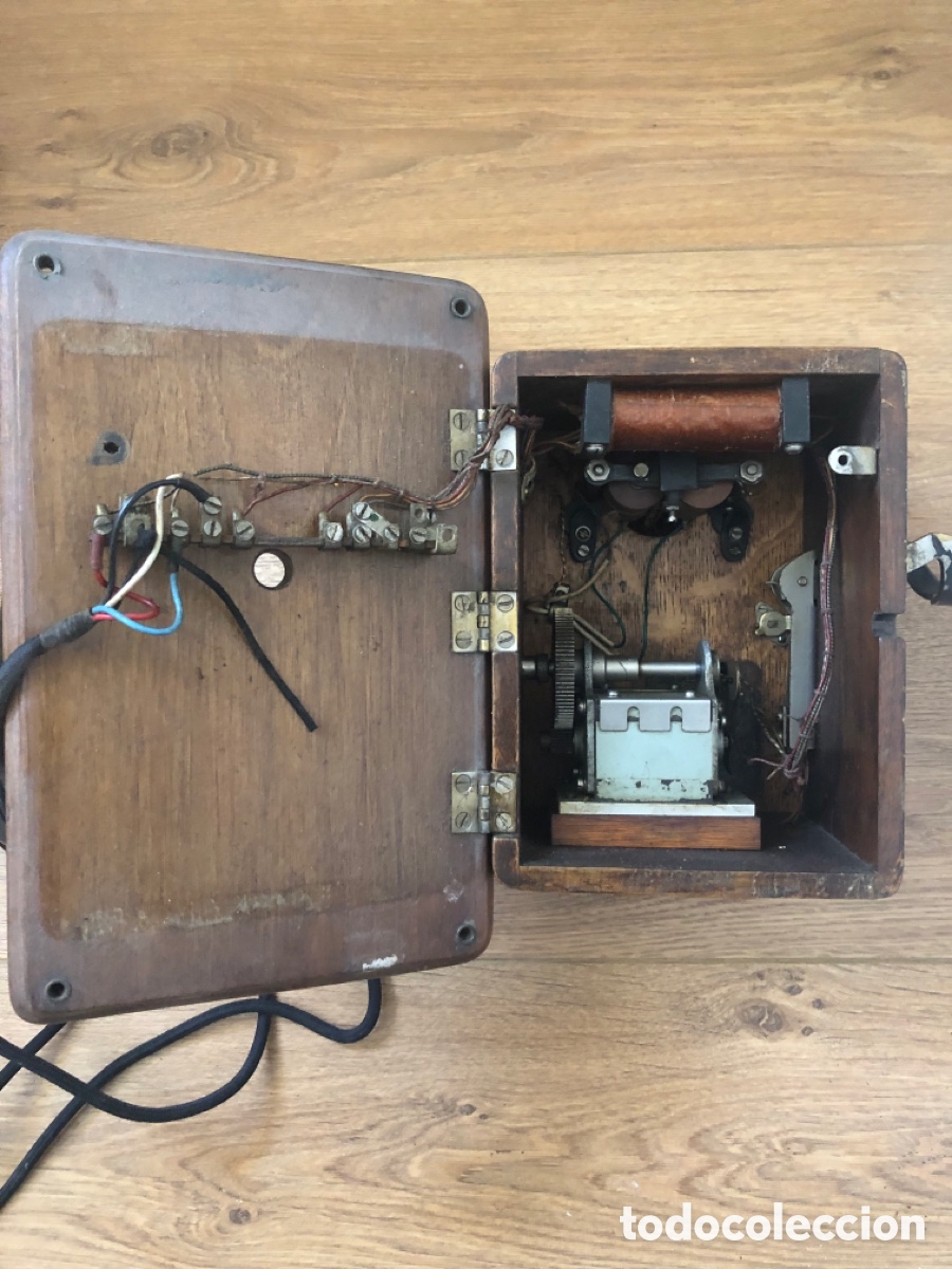 Tel&eacute;fonos: Tel&eacute;fono de manivela - Foto 4