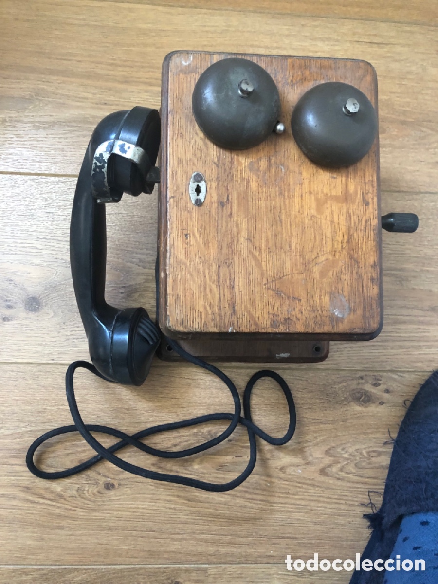 Tel&eacute;fonos: Tel&eacute;fono de manivela - Foto 1
