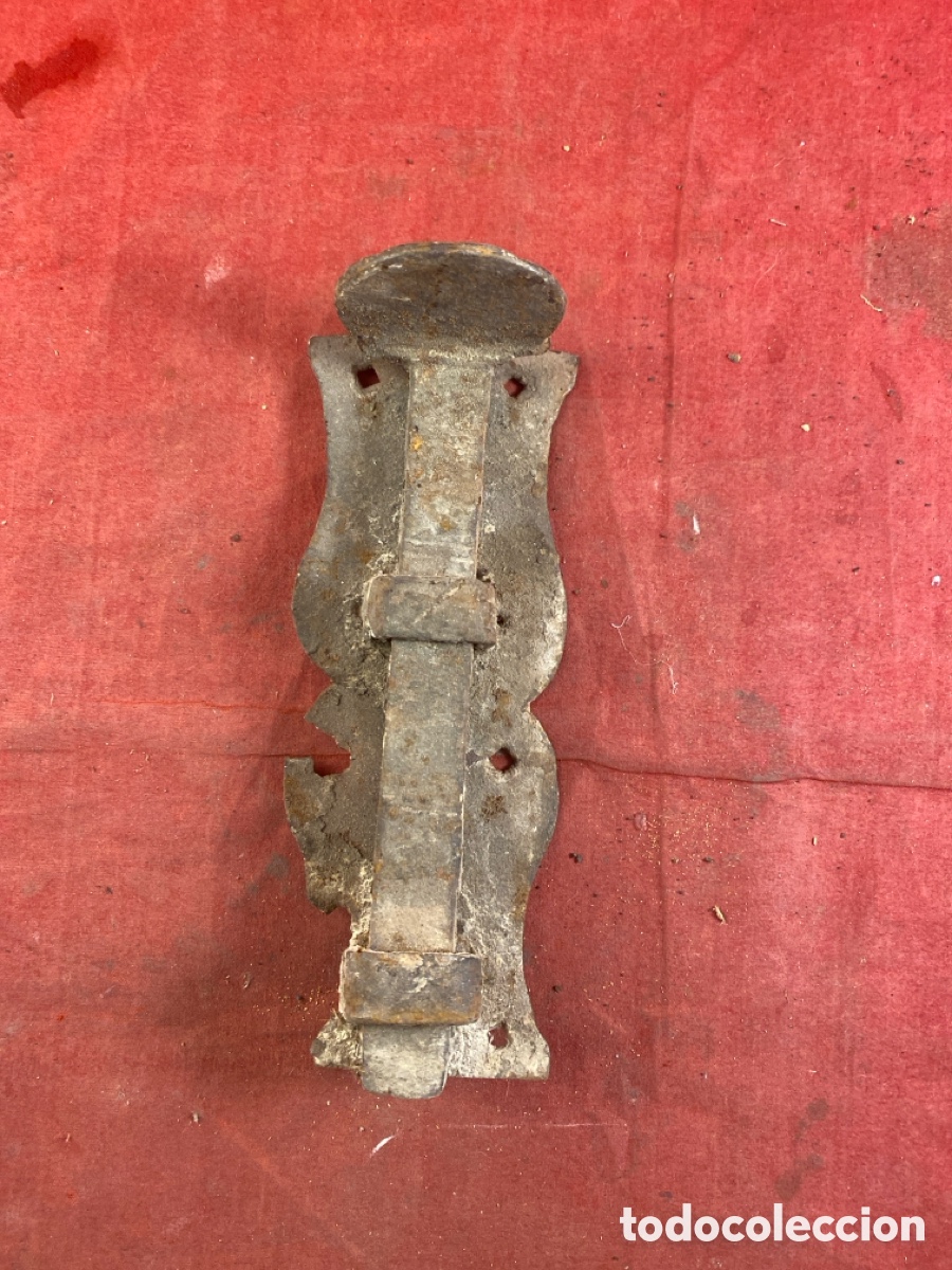 Antig&uuml;edades: PESTILLO ANTIGUO HIERRO FORJADO - Foto 1
