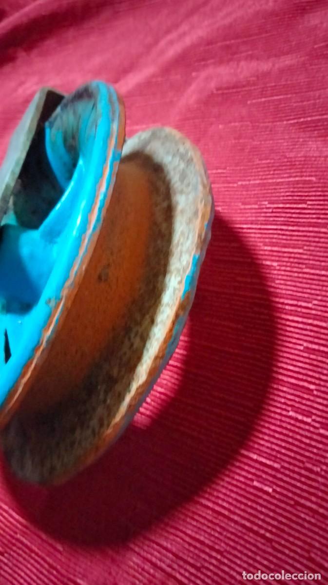 Antig&uuml;edades: POLEA DE HIERRO PARA USO O DECORACION - Foto 3