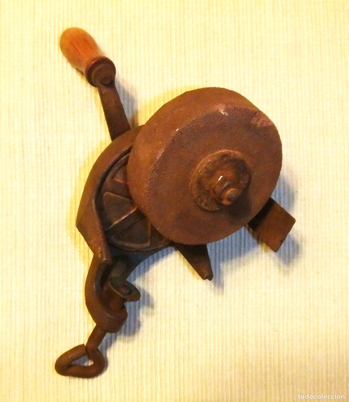 Antig&uuml;edades: ANTIGUO ESMERIL, AMOLADORA MANUAL DE MESA GERMANY - Foto 7