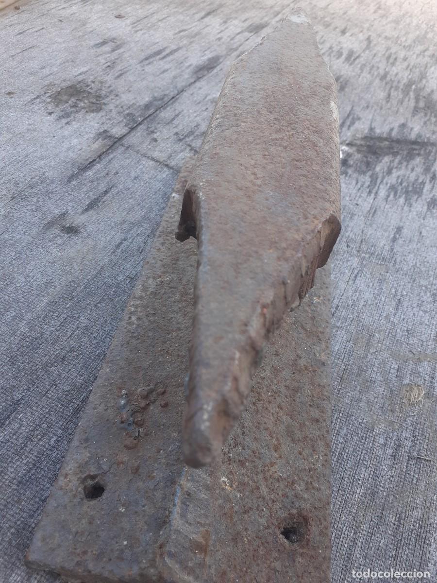 Antig&uuml;edades: Yunque de 10 kilogramos - Foto 3
