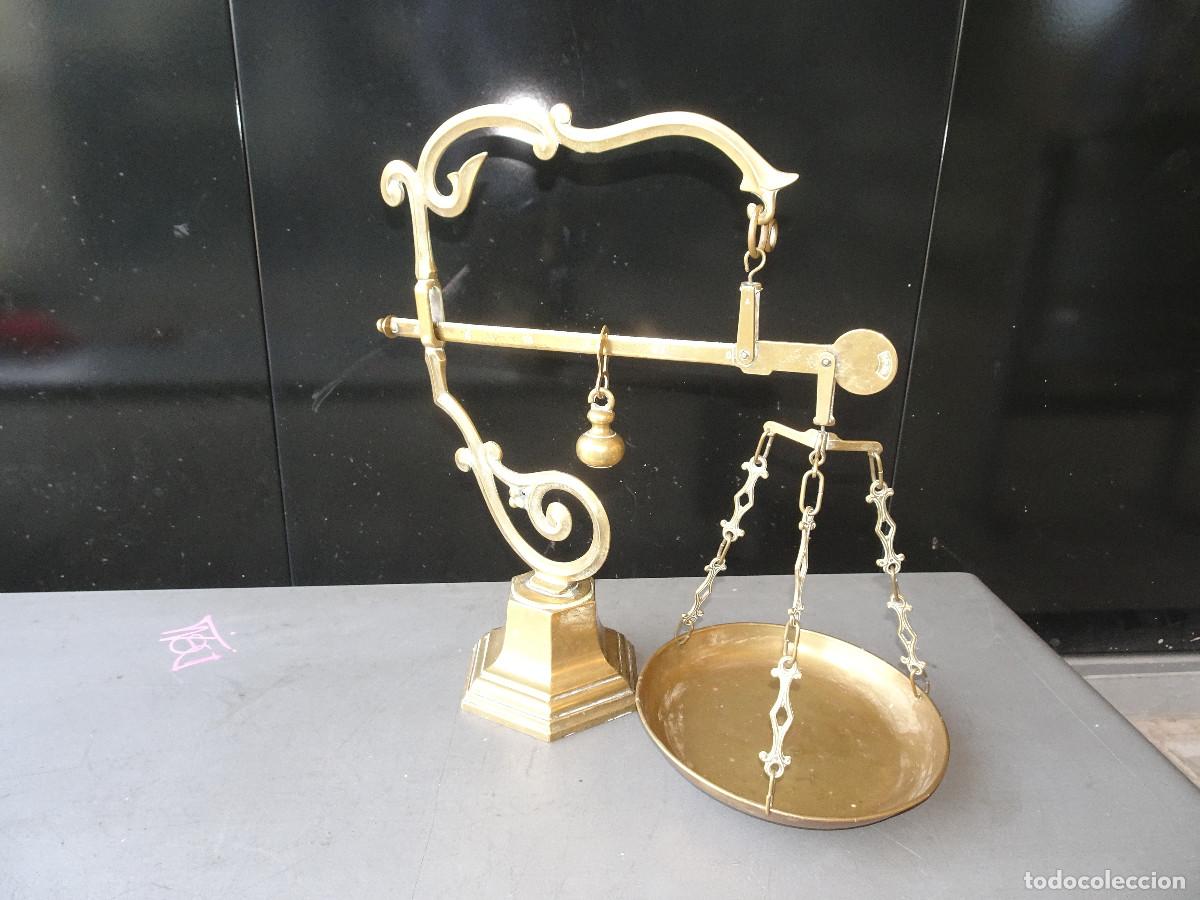 Antig&uuml;edades: Balanza / romana en bronce MDXL - Foto 1