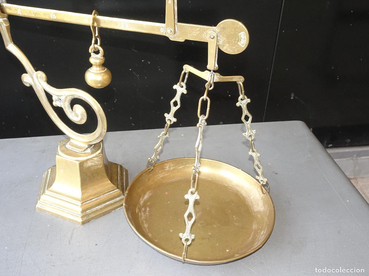 Antig&uuml;edades: Balanza / romana en bronce MDXL - Foto 2