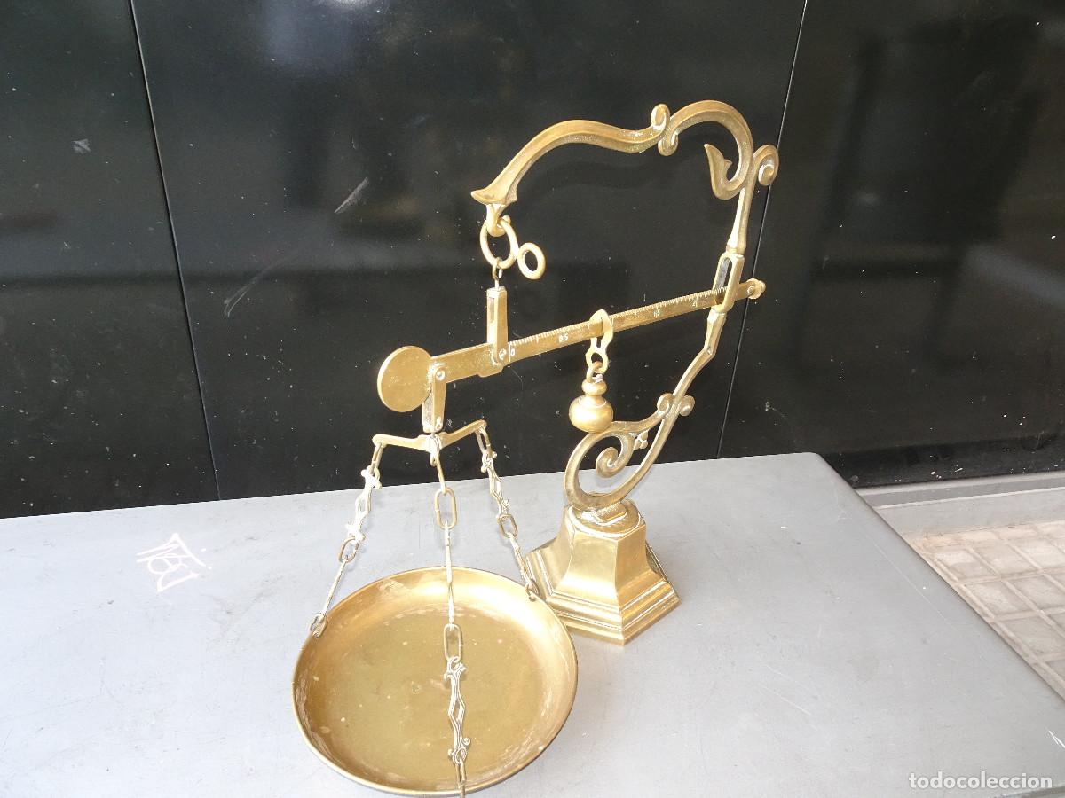 Antig&uuml;edades: Balanza / romana en bronce MDXL - Foto 5