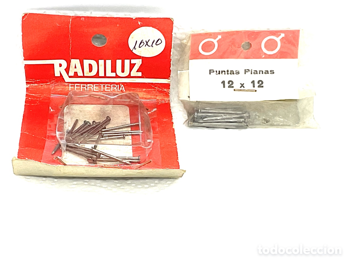 Antig&uuml;edades: Antiguo Bl&iacute;ster y bolsa de Puntas Planas. - Foto 1