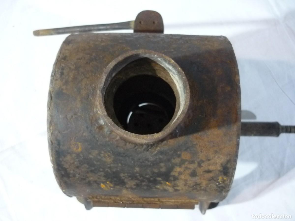 Antig&uuml;edades: Antiguo horno de hierro, interior de material refractario - Foto 10