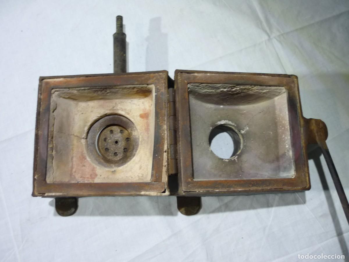 Antig&uuml;edades: Antiguo horno de hierro, interior de material refractario - Foto 17