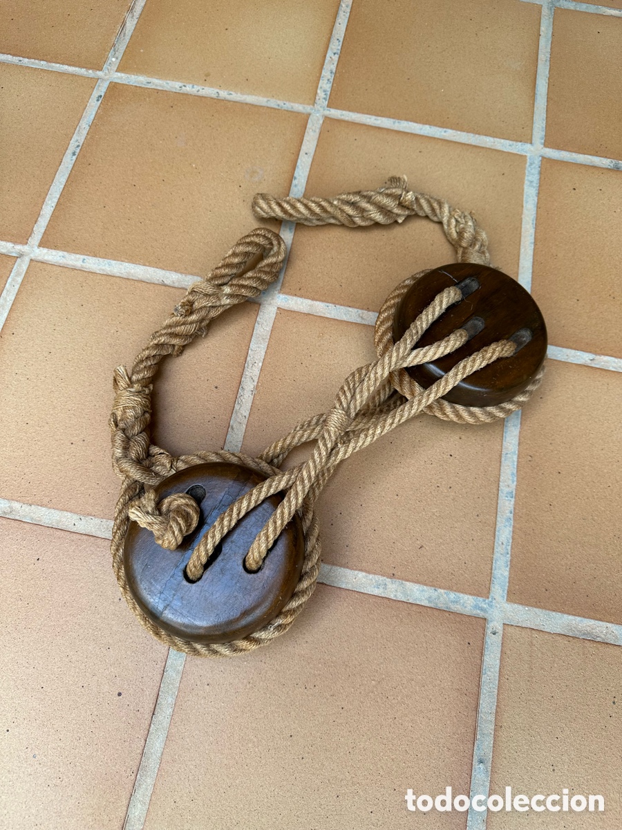 Antig&uuml;edades: Conjunto de poleas na&uacute;ticas velero cl&aacute;sico. - Foto 4