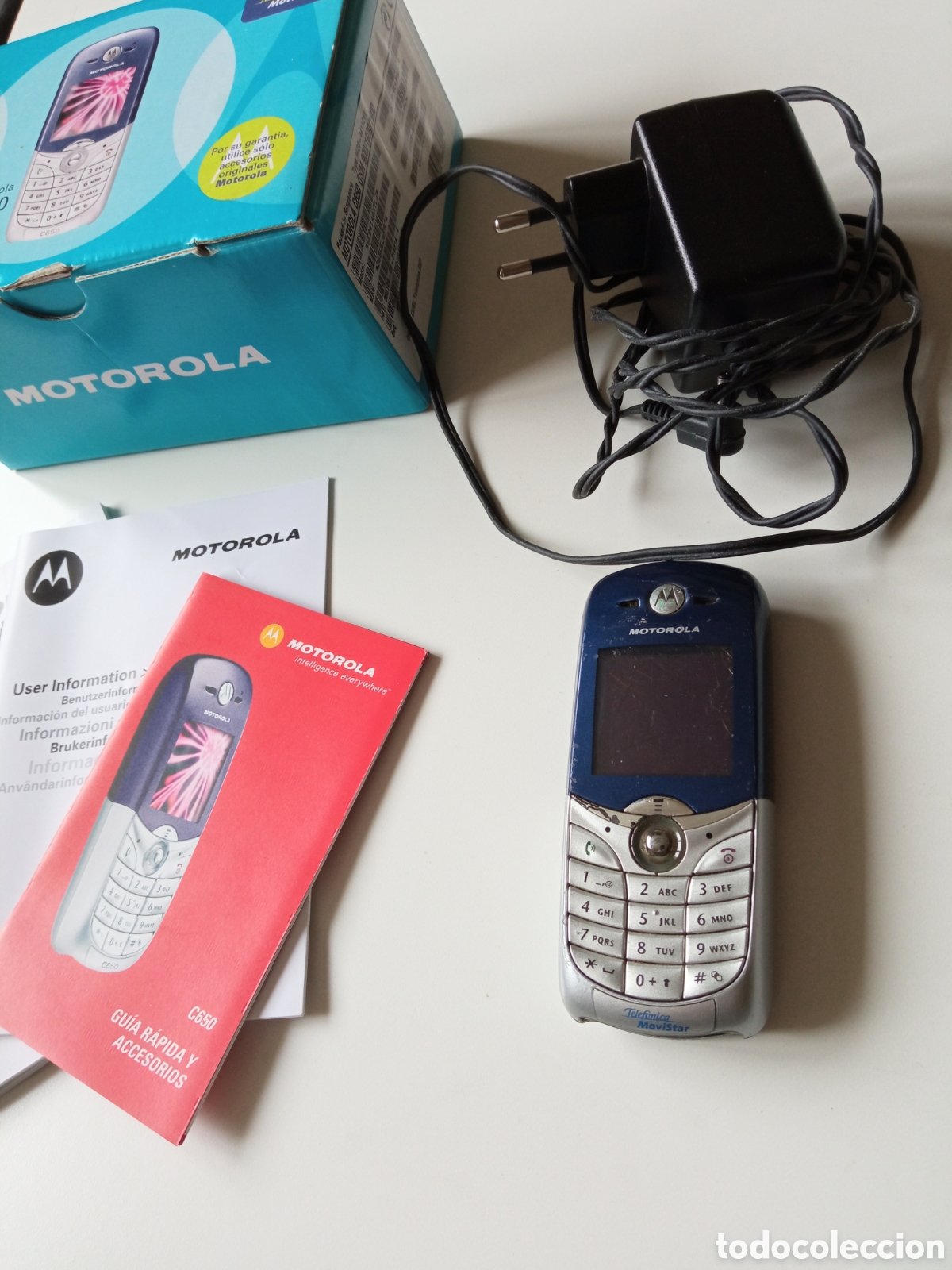 Tel&eacute;fonos: Tel&eacute;fono m&oacute;vil Motorola c650 - Foto 4