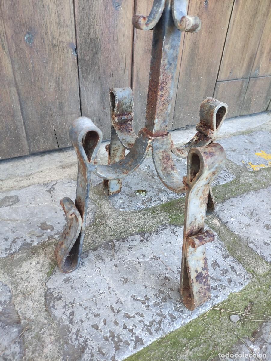 Antig&uuml;edades: Candelabro pascual hierro forjado - Foto 2