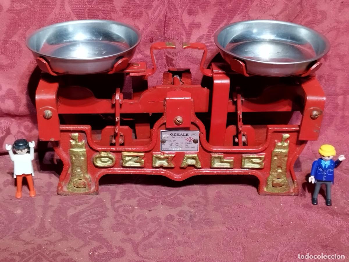 Antig&uuml;edades: BALANZA OZKALE DE 1 KILO - COLOR ROJO - - Foto 1
