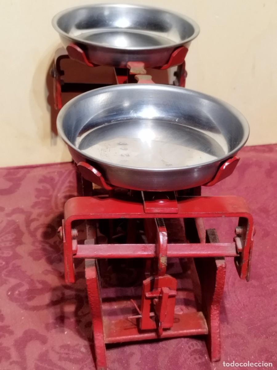 Antig&uuml;edades: BALANZA OZKALE DE 1 KILO - COLOR ROJO - - Foto 8