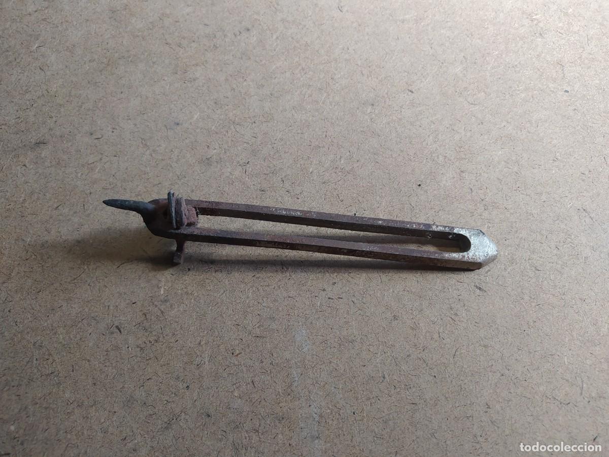 Antig&uuml;edades: Herramienta para marcar - Foto 1