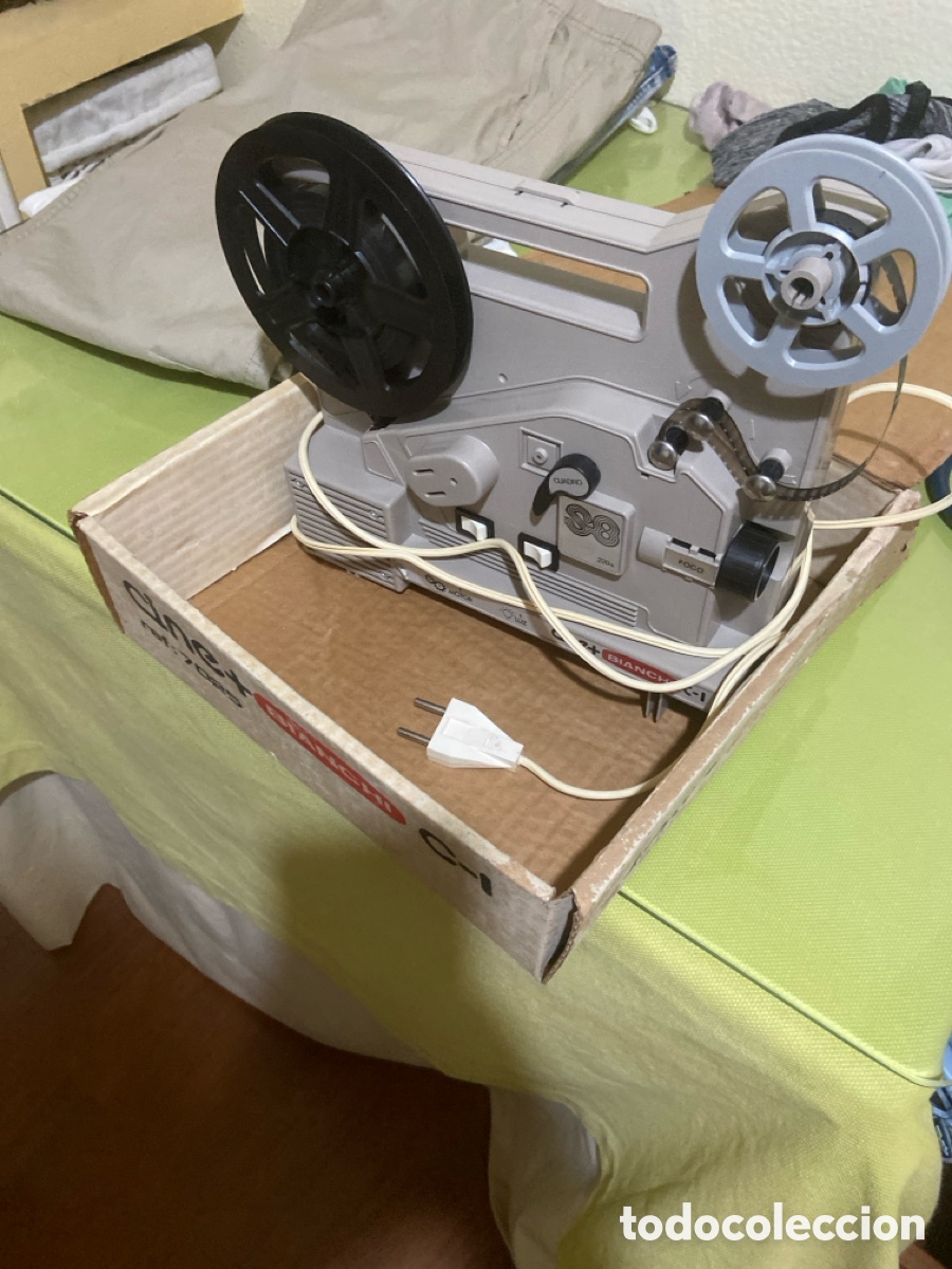 Antig&uuml;edades: Proyector Bianchi Cine + - Foto 1