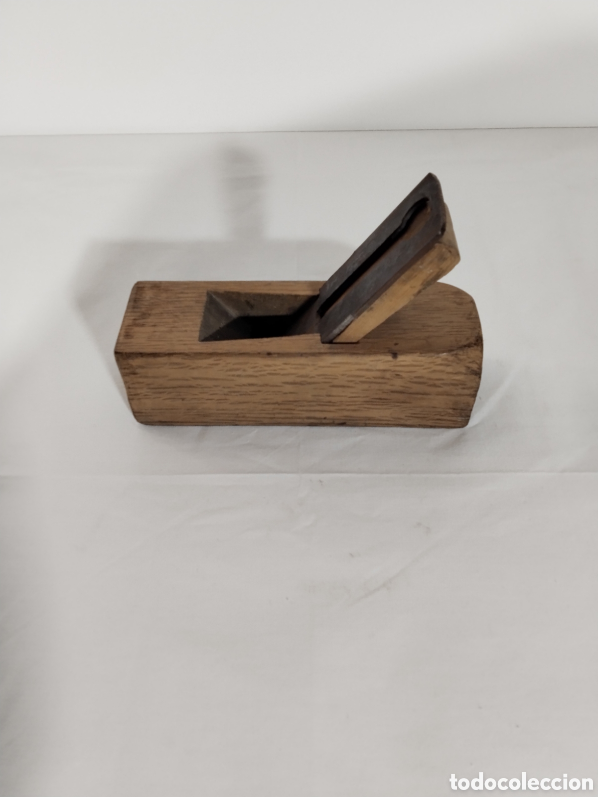 Antig&uuml;edades: Cepillo de carpintero de madera de encina - Foto 1