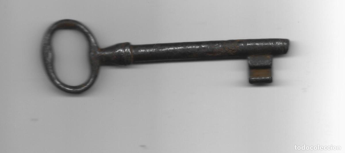 Antig&uuml;edades: ANTIGUA LLAVE DE FORJA - Foto 1