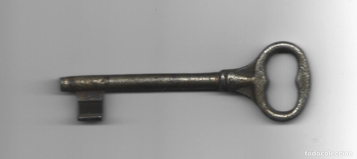 Antig&uuml;edades: ANTIGUA LLAVE DE FORJA - Foto 1