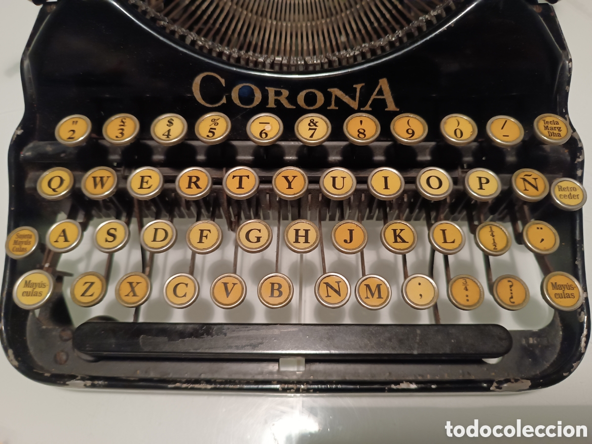 Antig&uuml;edades: Maquina de escribir portable - Foto 2