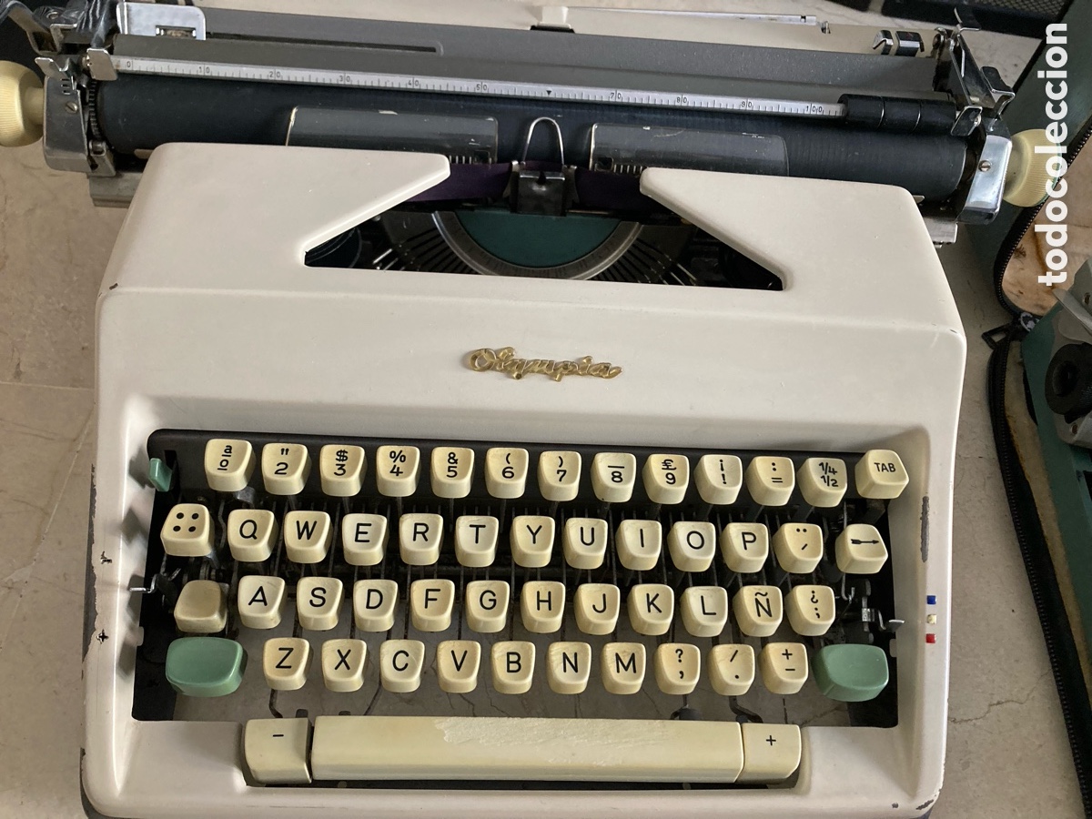 Antig&uuml;edades: M&aacute;quina de escribir Olympia - Foto 3