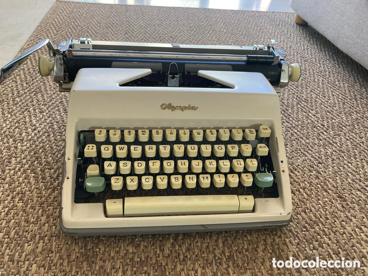 Antig&uuml;edades: M&aacute;quina de escribir Olympia - Foto 6